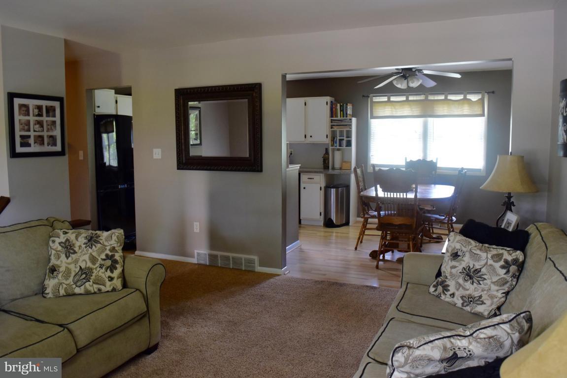 546 West 2nd Avenue Lititz, PA 17543 - Photo 2 of 31 Gallery Image 2