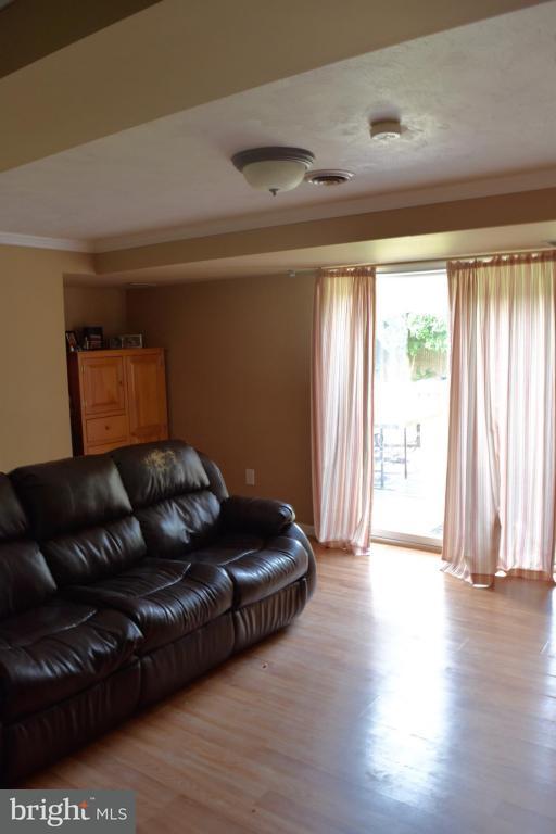546 West 2nd Avenue Lititz, PA 17543 - Photo 23 of 31 Gallery Image 23