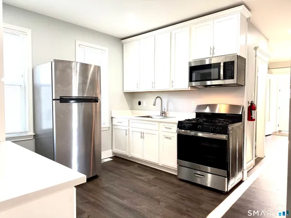 $2,300 | 7-9 Burritt Avenue, Stratford, CT 06615