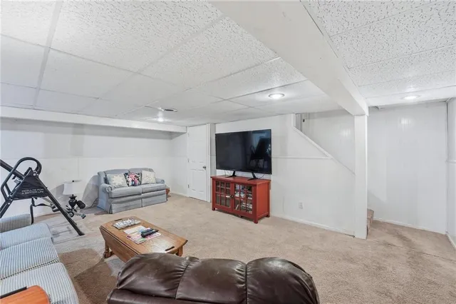 $635,000 | 24101 East 88th Street, Lee's Summit, MO 64064