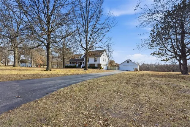 $635,000 | 24101 East 88th Street, Lee's Summit, MO 64064