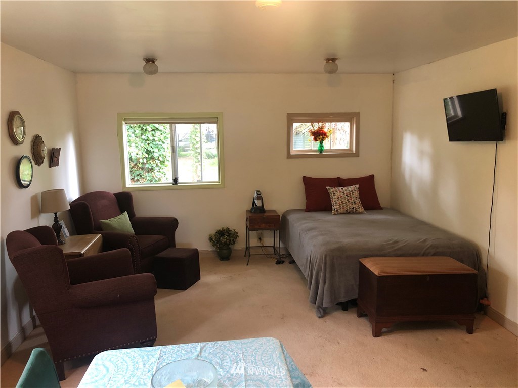 295 Lake Road Silverlake, WA 98645 - Photo 5 of 14 Gallery Image 5