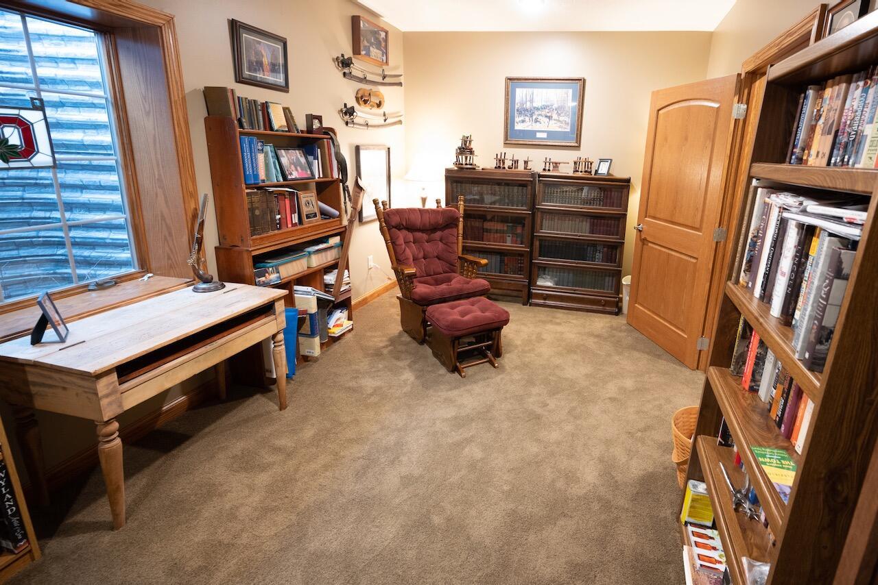 4387 Mahar Road Springfield, OH 45502 - Photo 42 of 71 Library