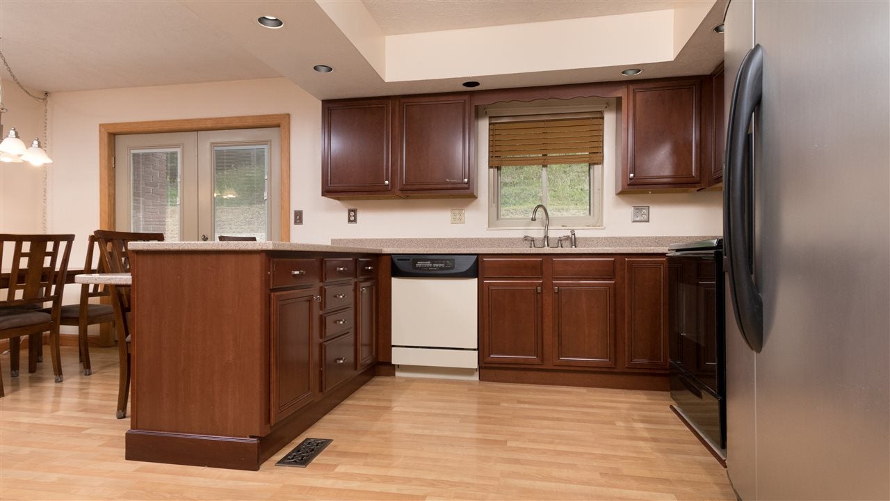 1308 Waco Road Huntington, WV 25701 - Photo 9 of 32 Gallery Image 9