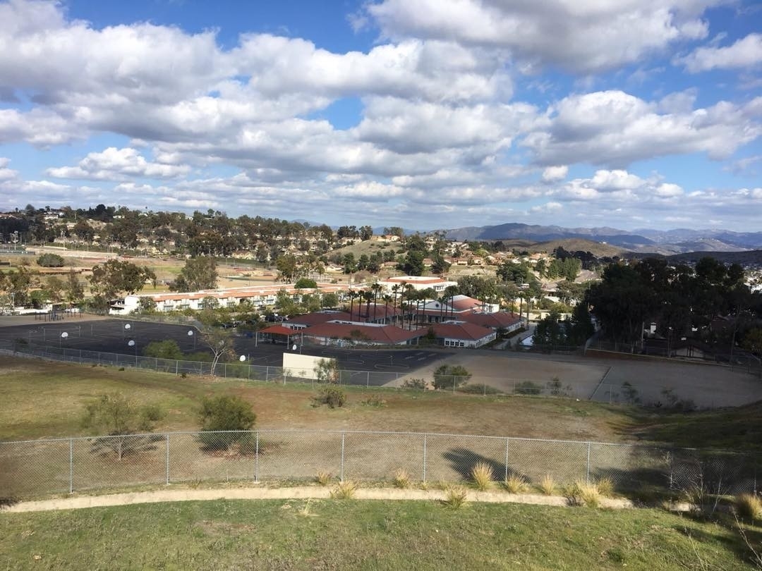 Unobstructed panoramic view!