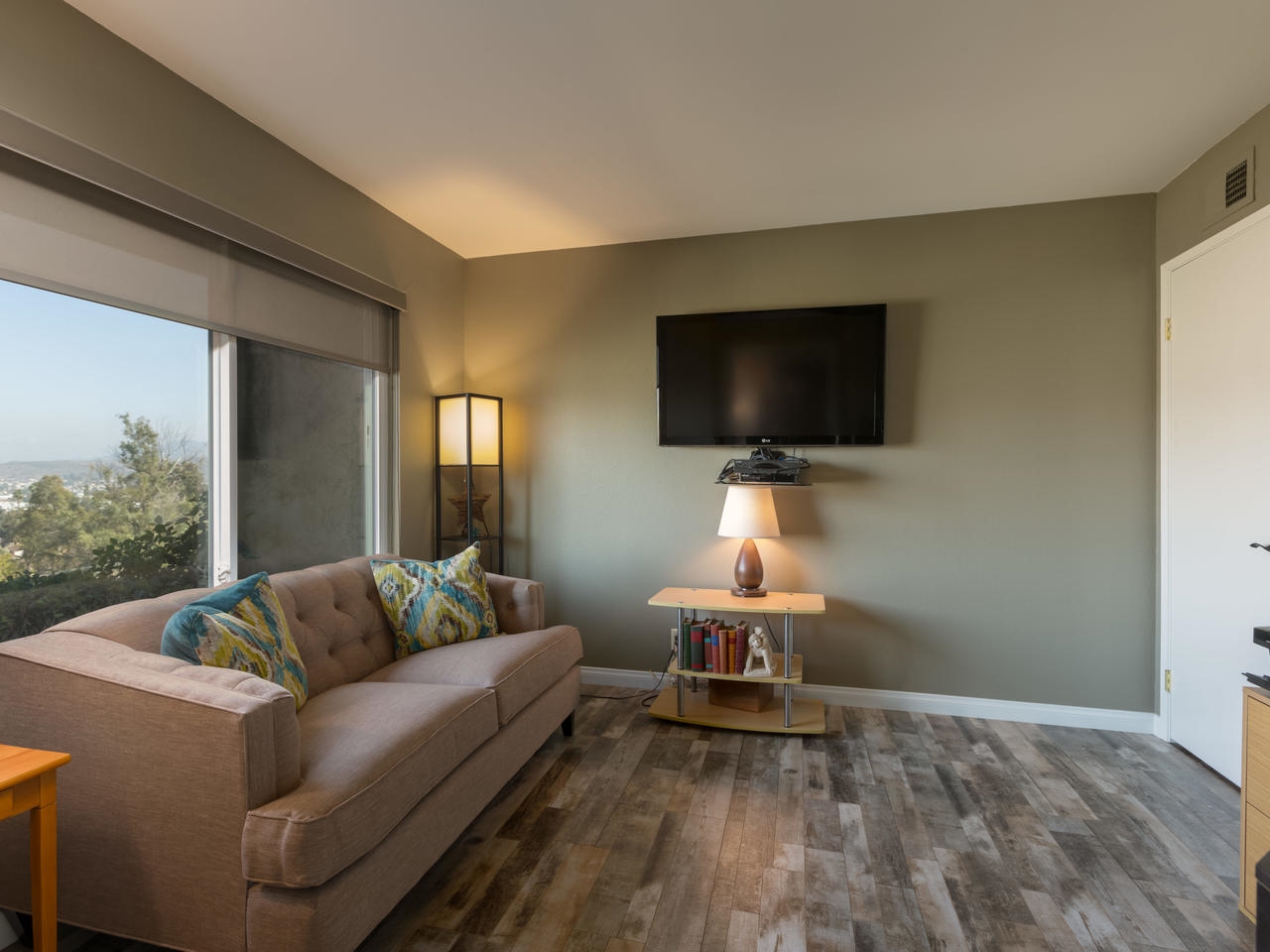2377 Apricot Tree Lane Spring Valley, CA 91977 - Photo 11 of 25 Gallery Image 11