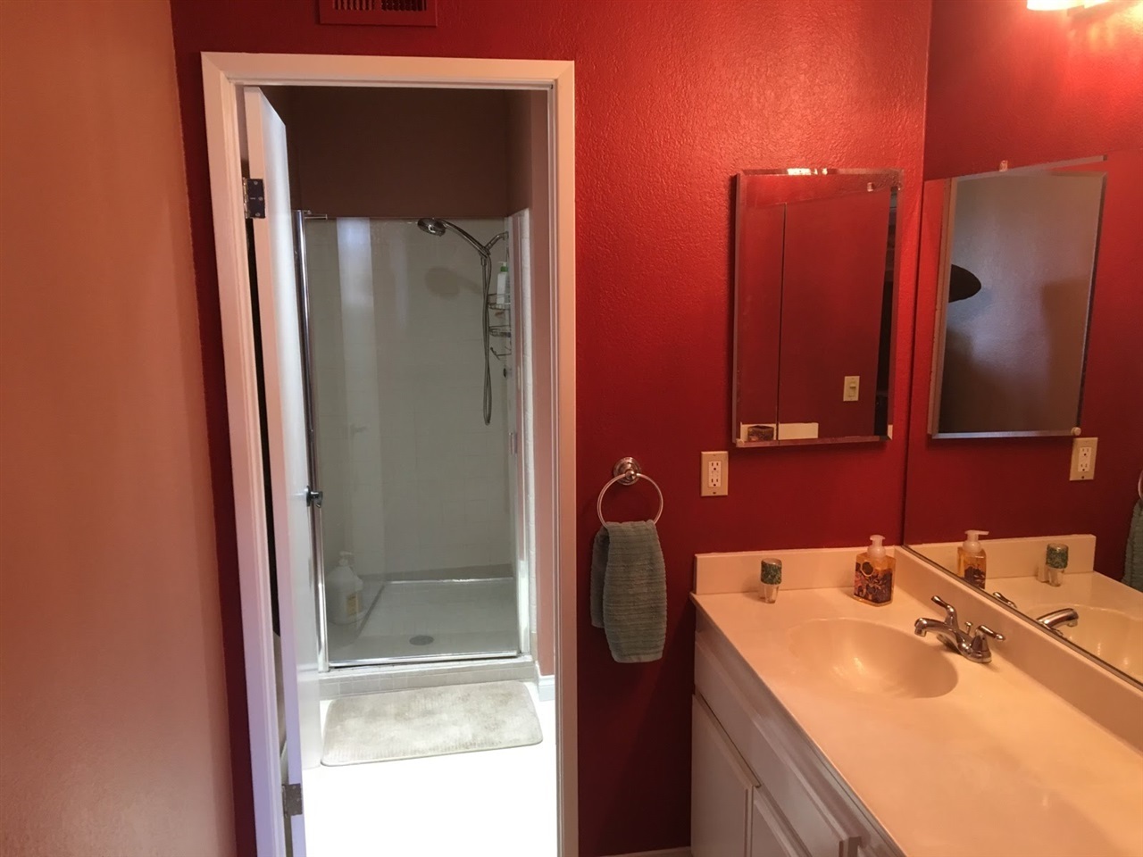 2377 Apricot Tree Lane Spring Valley, CA 91977 - Photo 14 of 25 Gallery Image 14