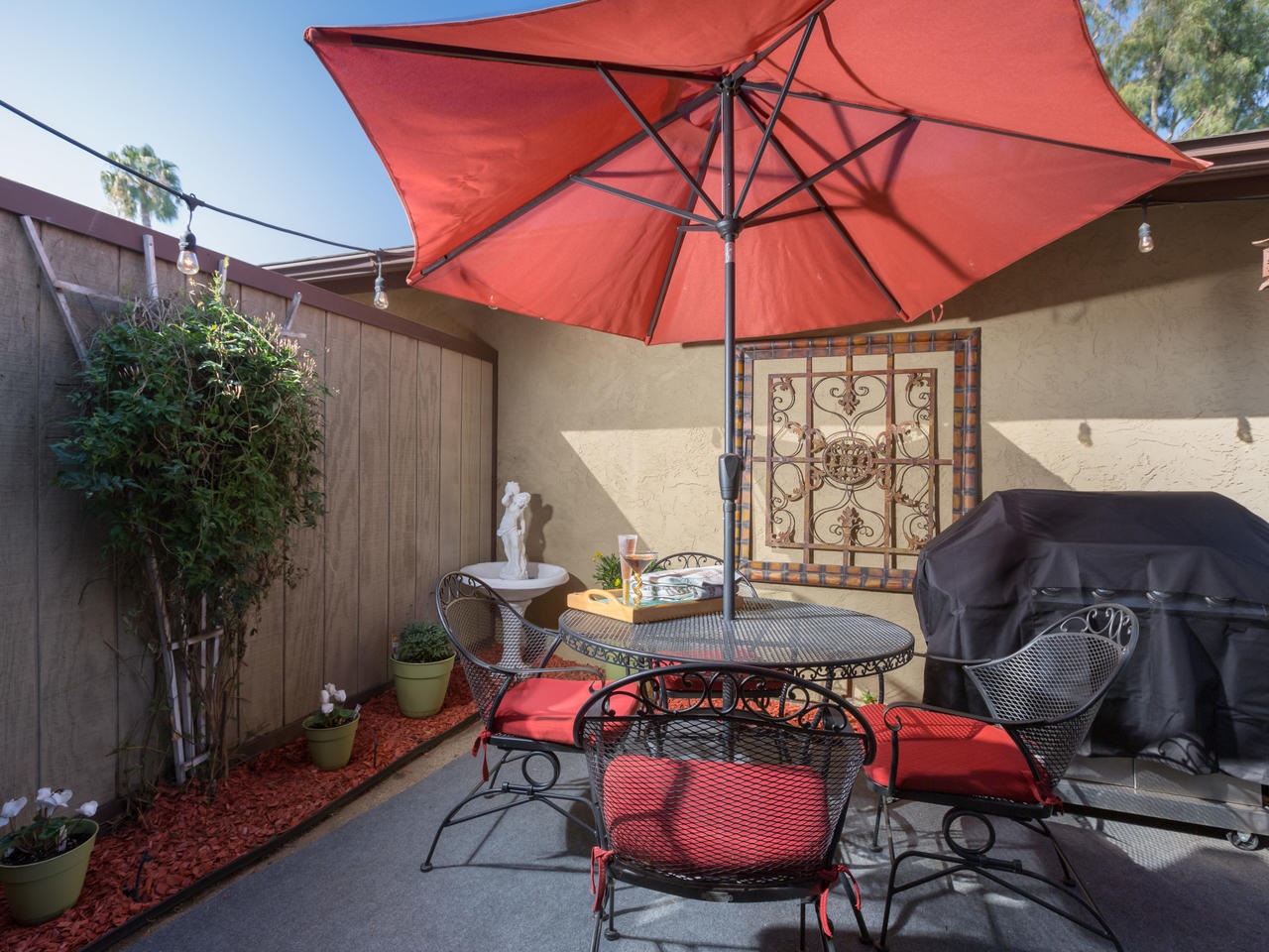 2377 Apricot Tree Lane Spring Valley, CA 91977 - Photo 9 of 25 Gallery Image 9