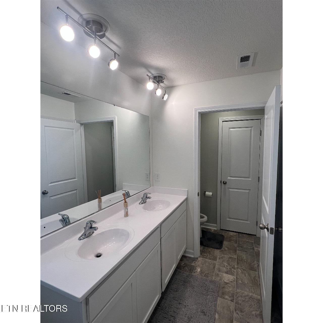 128 Waverly Path Talbott, TN 37877 - Photo 19 of 20 18