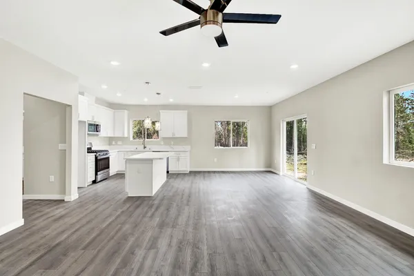 $319,900 | 14322 Skyway, Magalia, CA 95954