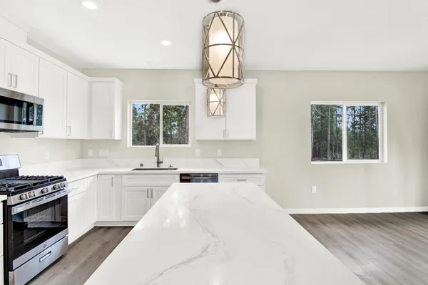 $319,900 | 14322 Skyway, Magalia, CA 95954