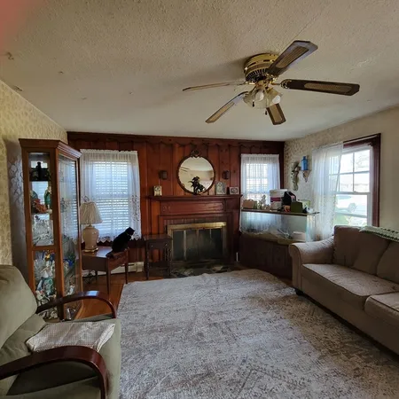 $315,500 | 745 W Road, Westfield, MA 01085