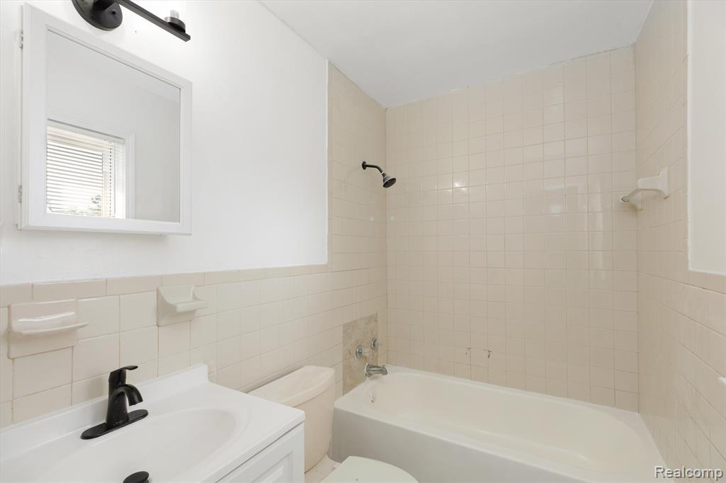 20122 Charest Street Detroit, MI 48234 - Photo 14 of 27