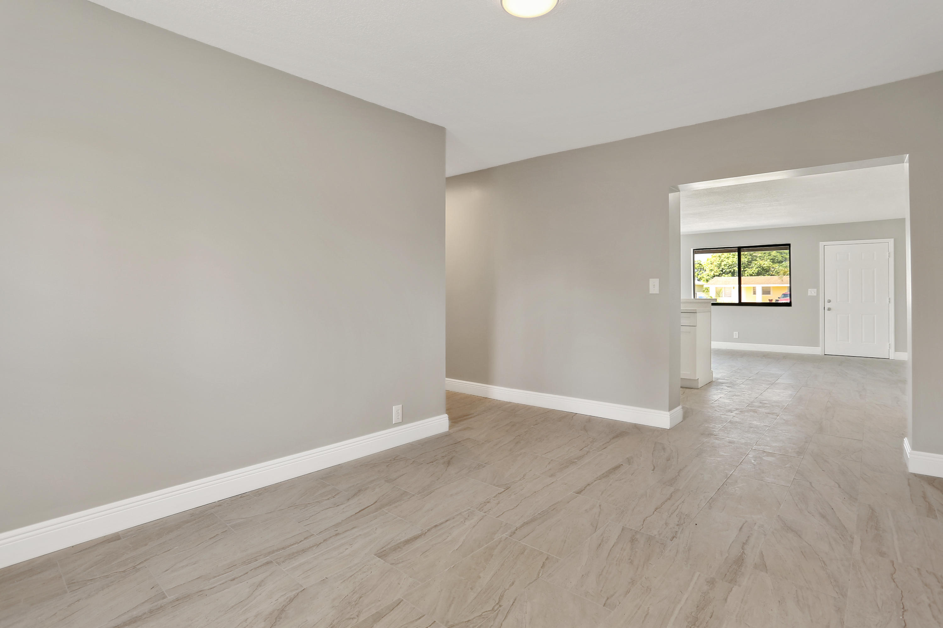 5848 Lime Road West Palm Beach, FL 33413 - Photo 8 of 20 IMG_9320