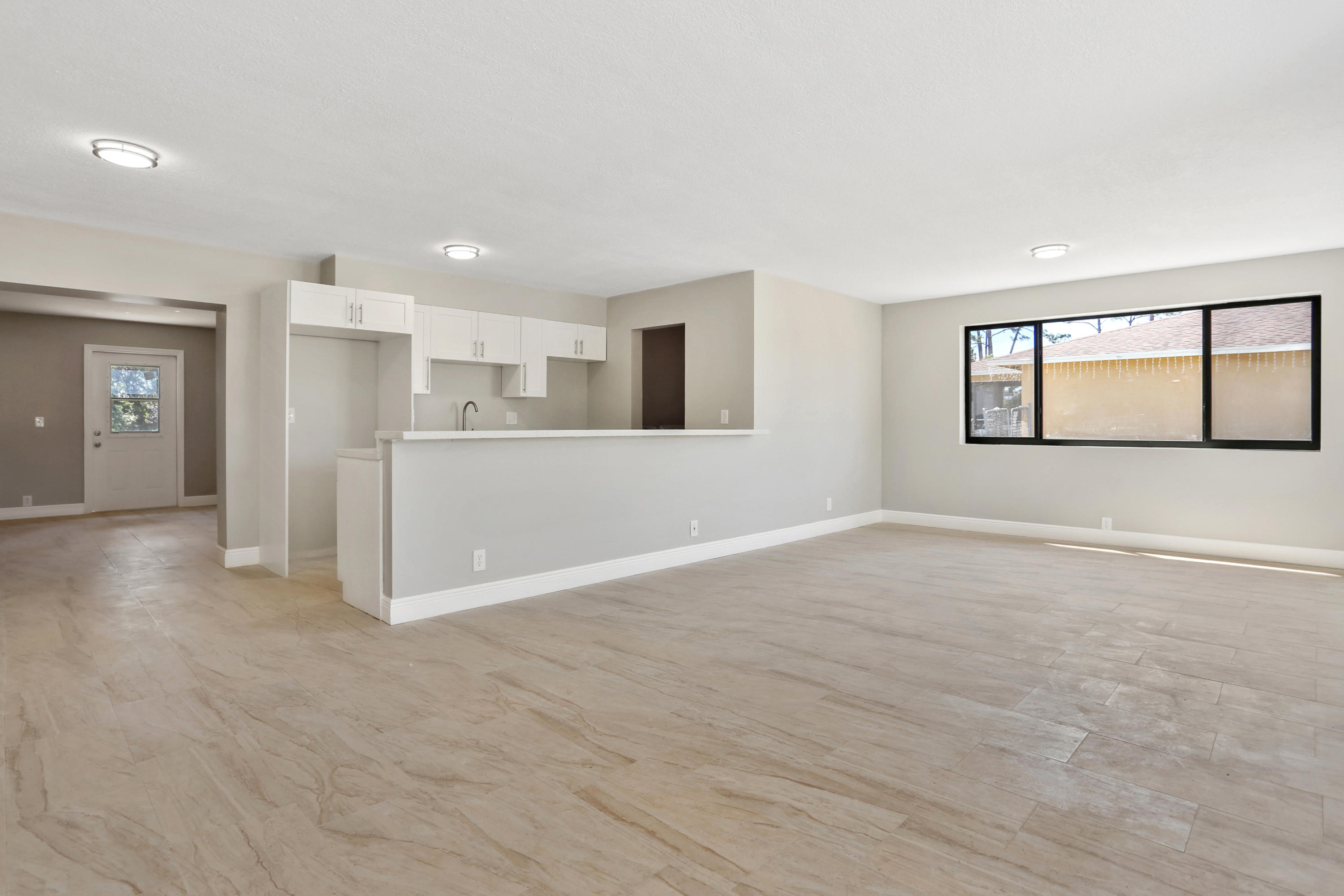 5848 Lime Road West Palm Beach, FL 33413 - Photo 9 of 20 IMG_9325