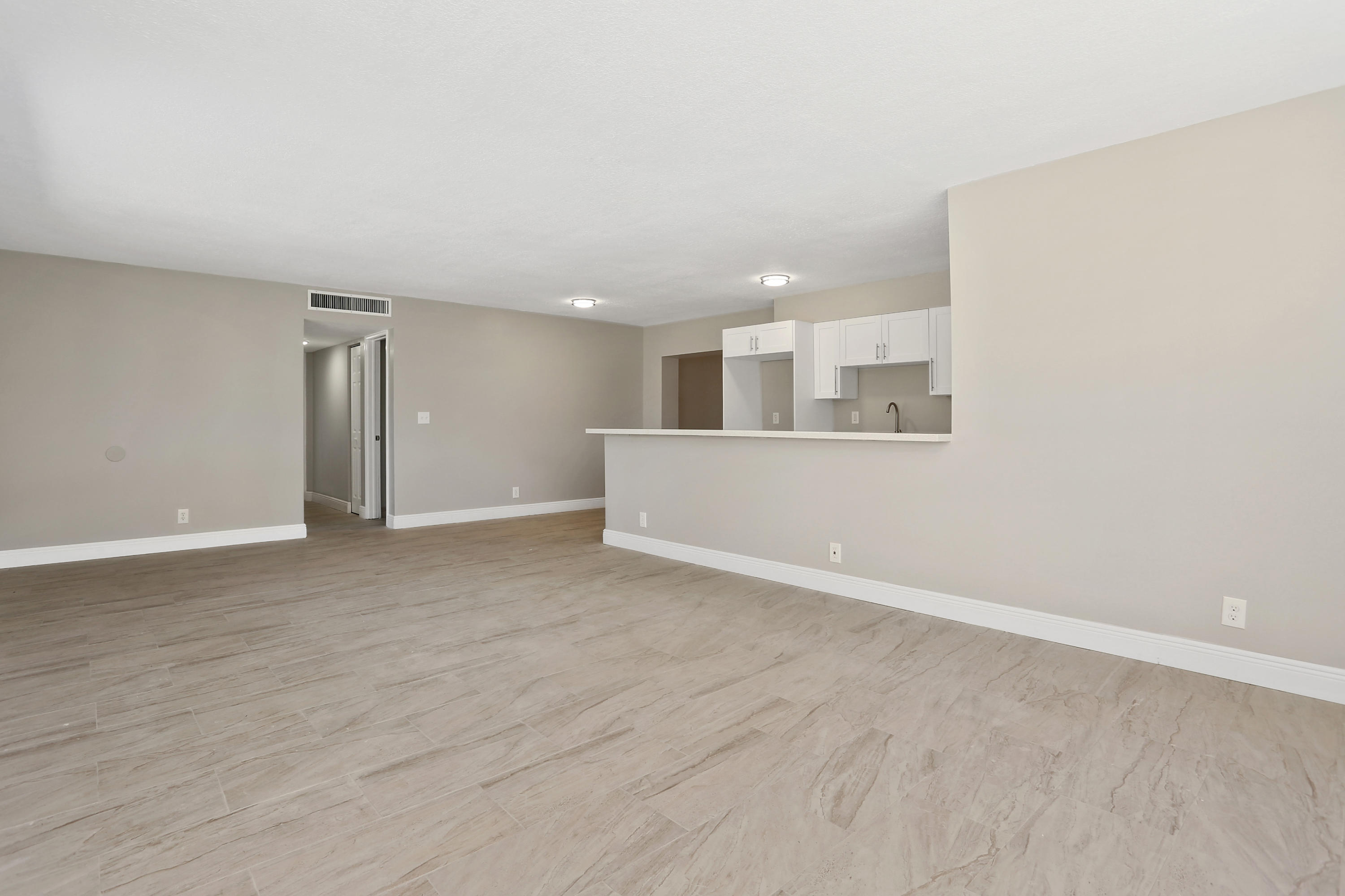 5848 Lime Road West Palm Beach, FL 33413 - Photo 10 of 20 IMG_9330