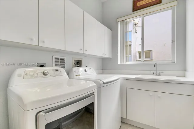 $1,249,000 | 11471 Paradise Cove Lane, Wellington, FL 33449