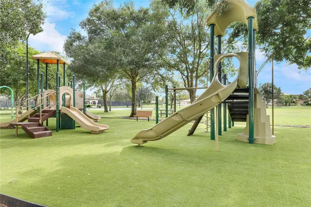 $1,249,000 | 11471 Paradise Cove Lane, Wellington, FL 33449