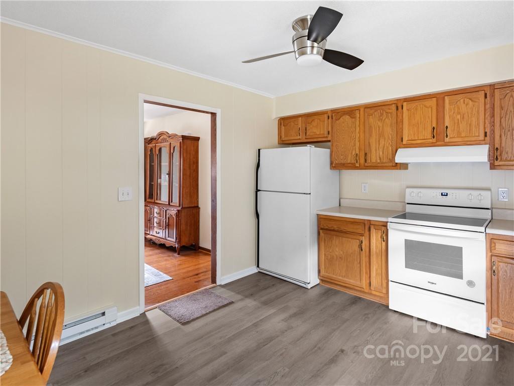 773 Bee Tree Road Swannanoa, NC 28778 - Photo 6 of 21 Gallery Image 6