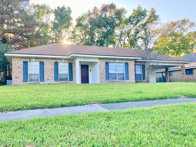 $299,000 | 416 Orangewood Drive, Lafayette, LA 70503
