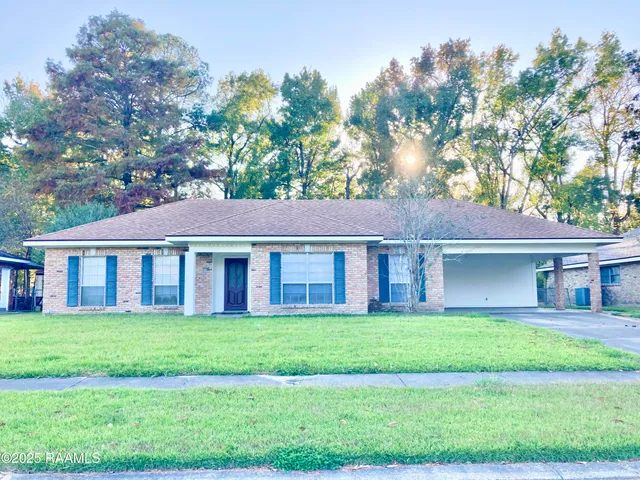 $299,000 | 416 Orangewood Drive, Lafayette, LA 70503