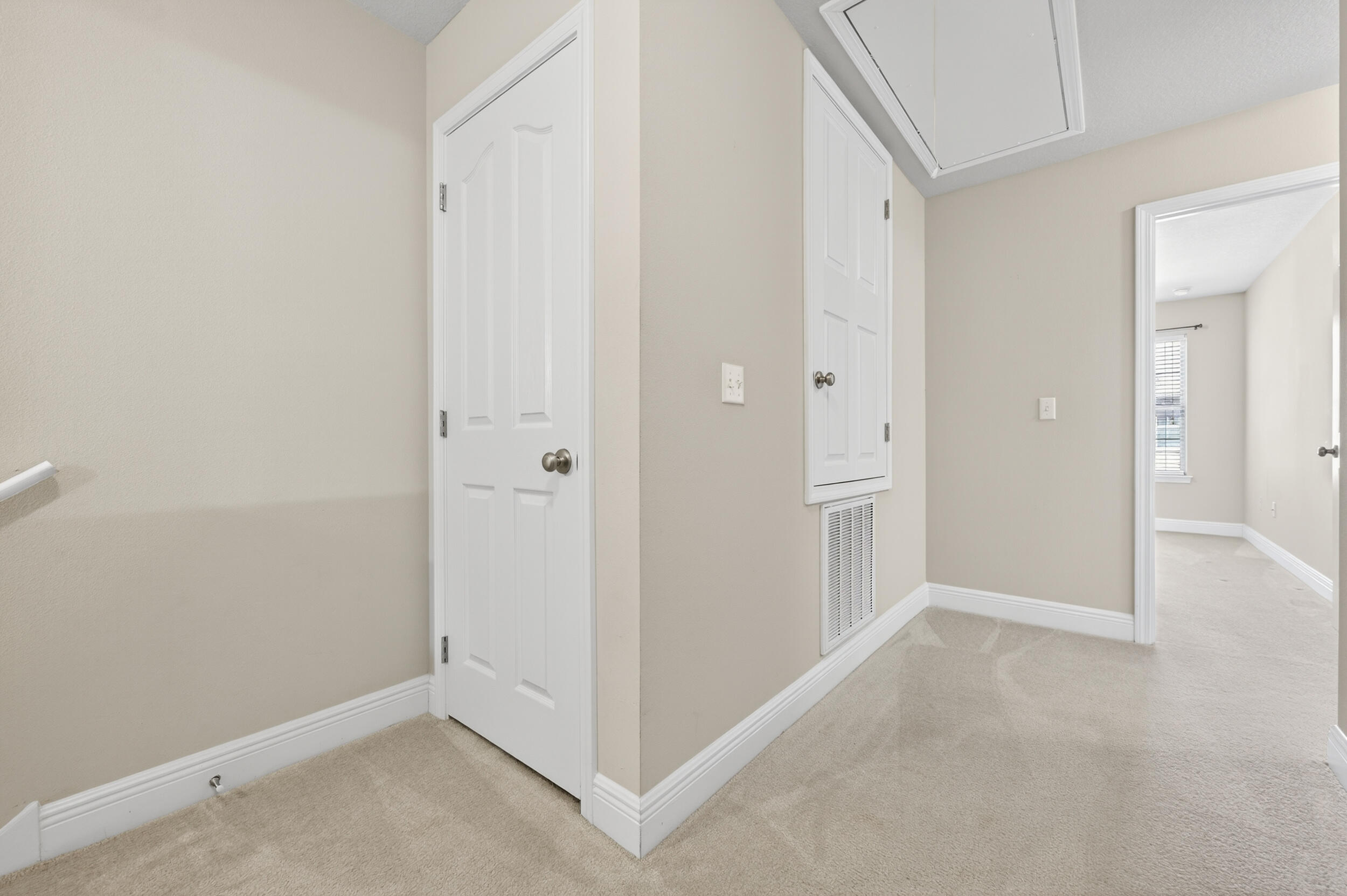 8900 White Ibis Way Navarre, FL 32566 - Photo 28 of 37 a view of an empty room
