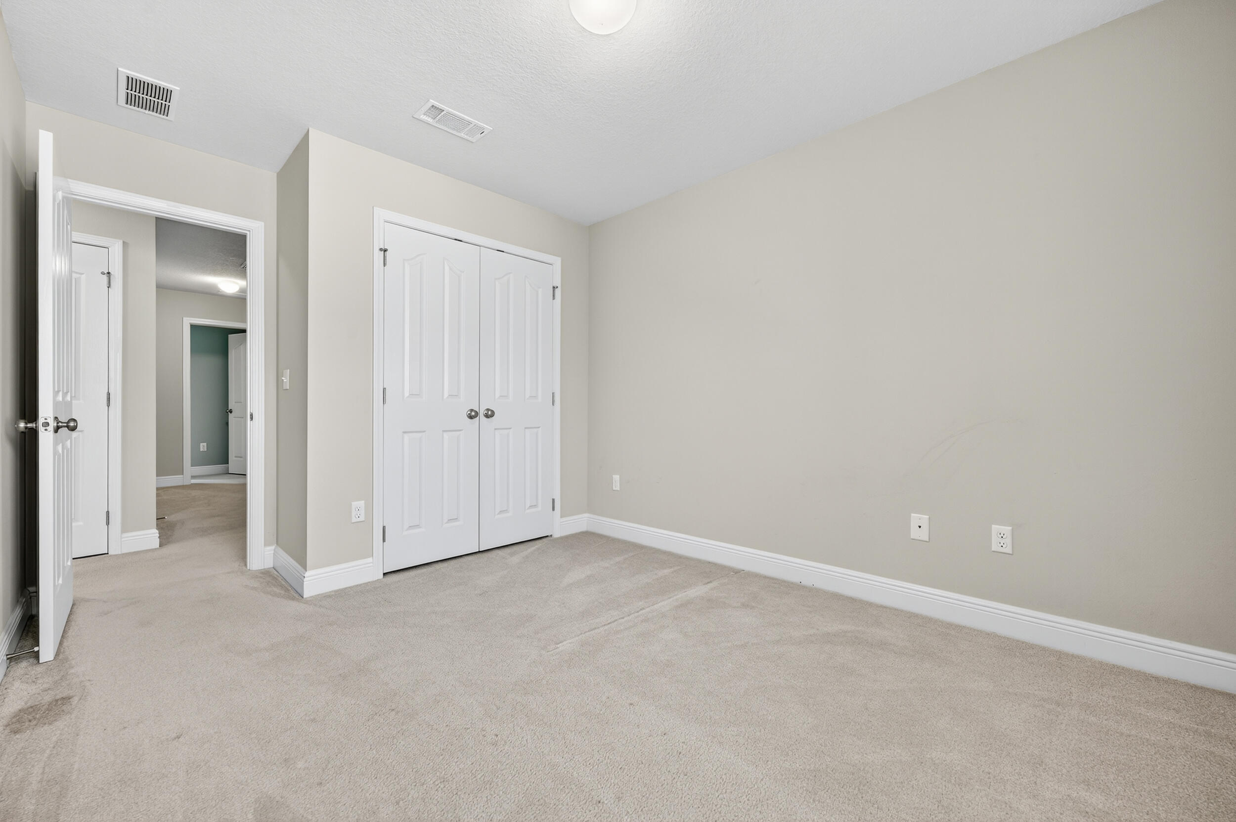 8900 White Ibis Way Navarre, FL 32566 - Photo 35 of 37 a view of an empty room