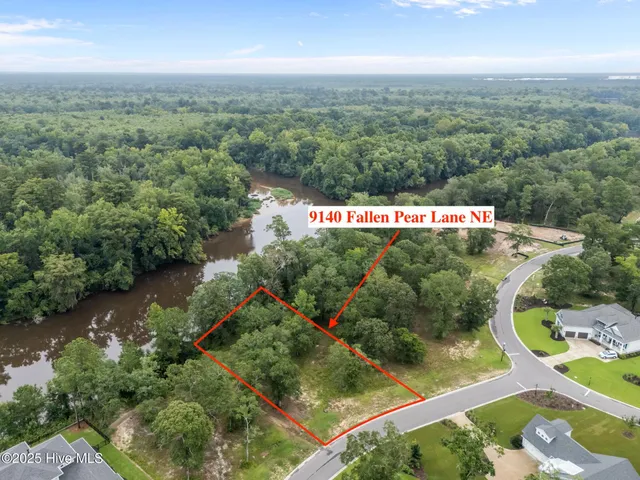 $499,900 | 9140 Fallen Pear Lane Northeast, Leland, NC 28451