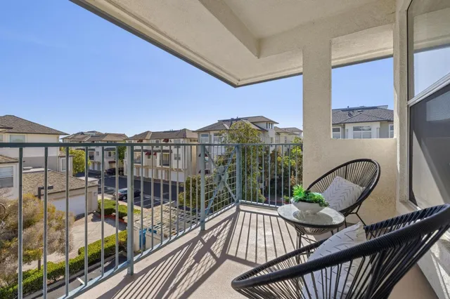 $788,000 | 200 Baltic Circle, Unit 232, Redwood City, CA 94065