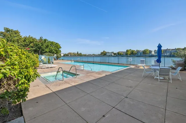 $788,000 | 200 Baltic Circle, Unit 232, Redwood City, CA 94065