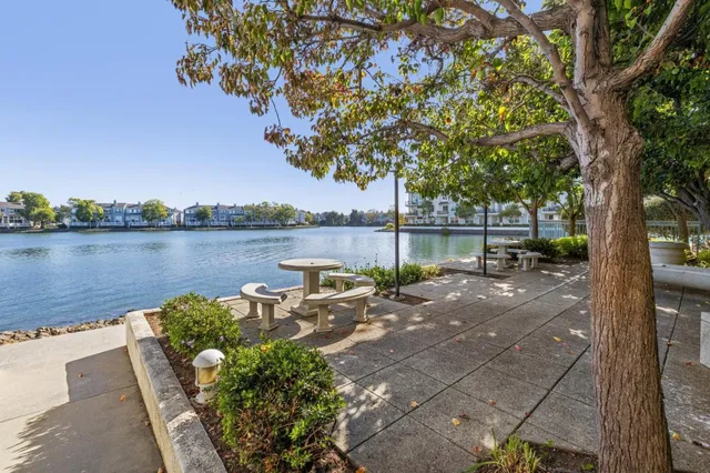 $788,000 | 200 Baltic Circle, Unit 232, Redwood City, CA 94065