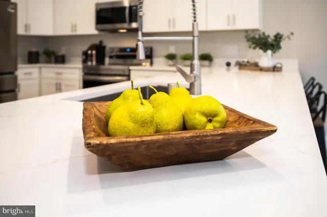 $1,350,000 | 31 Boxwood Road, Bumpass, VA 23024