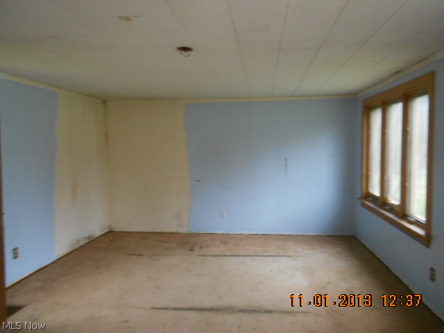 15396 Valentine Road Thompson, OH 44086 - Photo 2 of 11