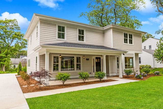 $1,785,000 | 8313 North Links Way, Fox Point, WI 53217