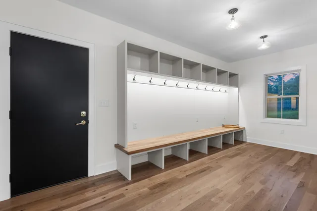 $1,785,000 | 8313 North Links Way, Fox Point, WI 53217