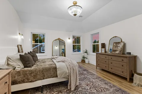 $1,785,000 | 8313 North Links Way, Fox Point, WI 53217