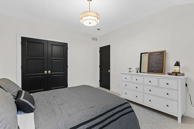 $1,785,000 | 8313 North Links Way, Fox Point, WI 53217