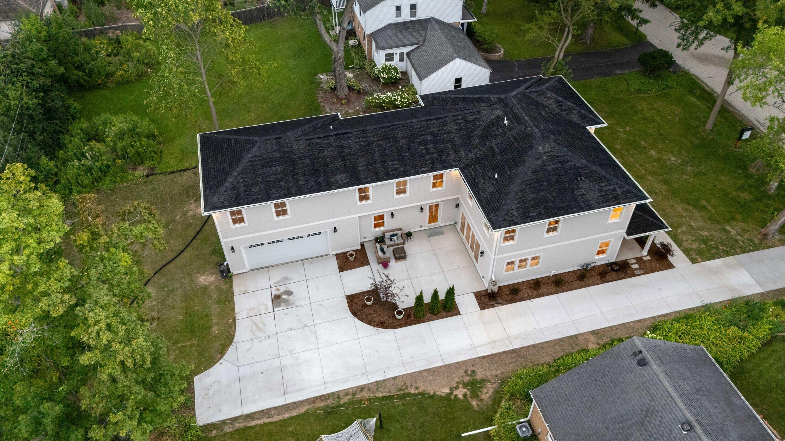 8313 North Links Way Fox Point, WI 53217 - Photo 27 of 27 99_dji_20250816165307_0045_d