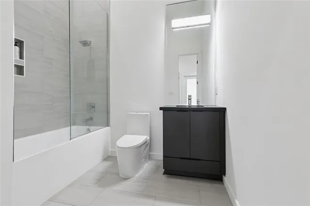 $1,100,000 | 75 Palmetto, Kenner, LA 70065