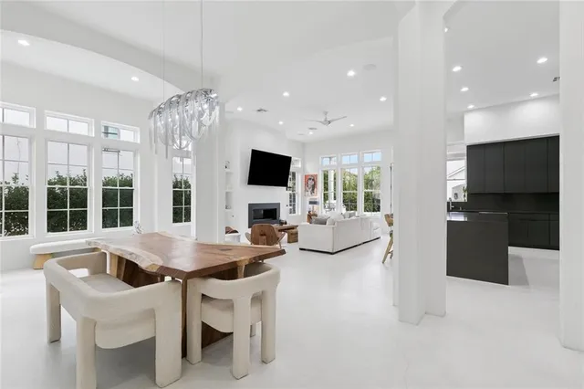 $1,100,000 | 75 Palmetto, Kenner, LA 70065