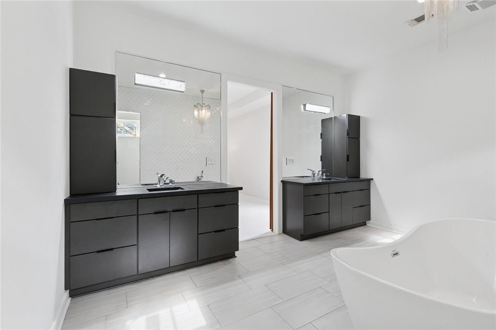 75 Palmetto Kenner, LA 70065 - Photo 9 of 24