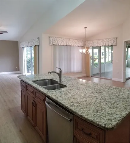 $2,895 | 5810 Garden Lakes Majestic, Bradenton, FL 34203