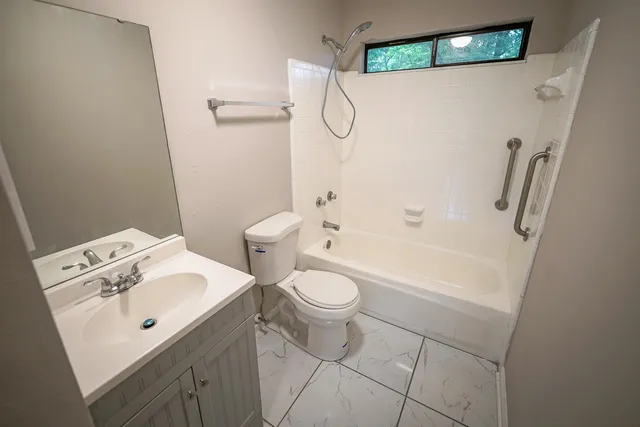 $1,550 | 8407 Lenova Lane, Tallahassee, FL 32305