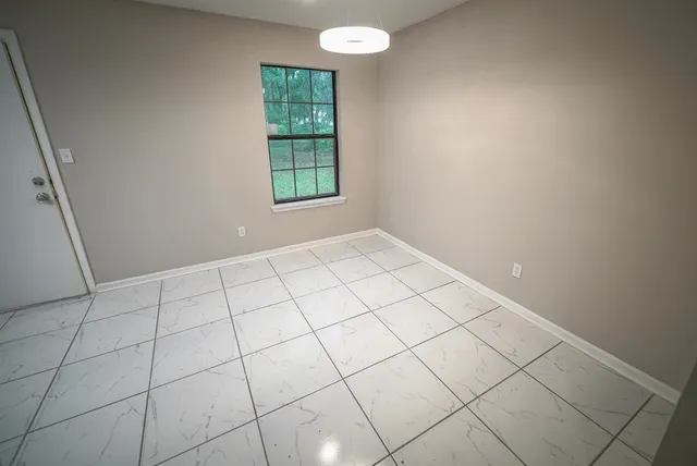 $1,550 | 8407 Lenova Lane, Tallahassee, FL 32305