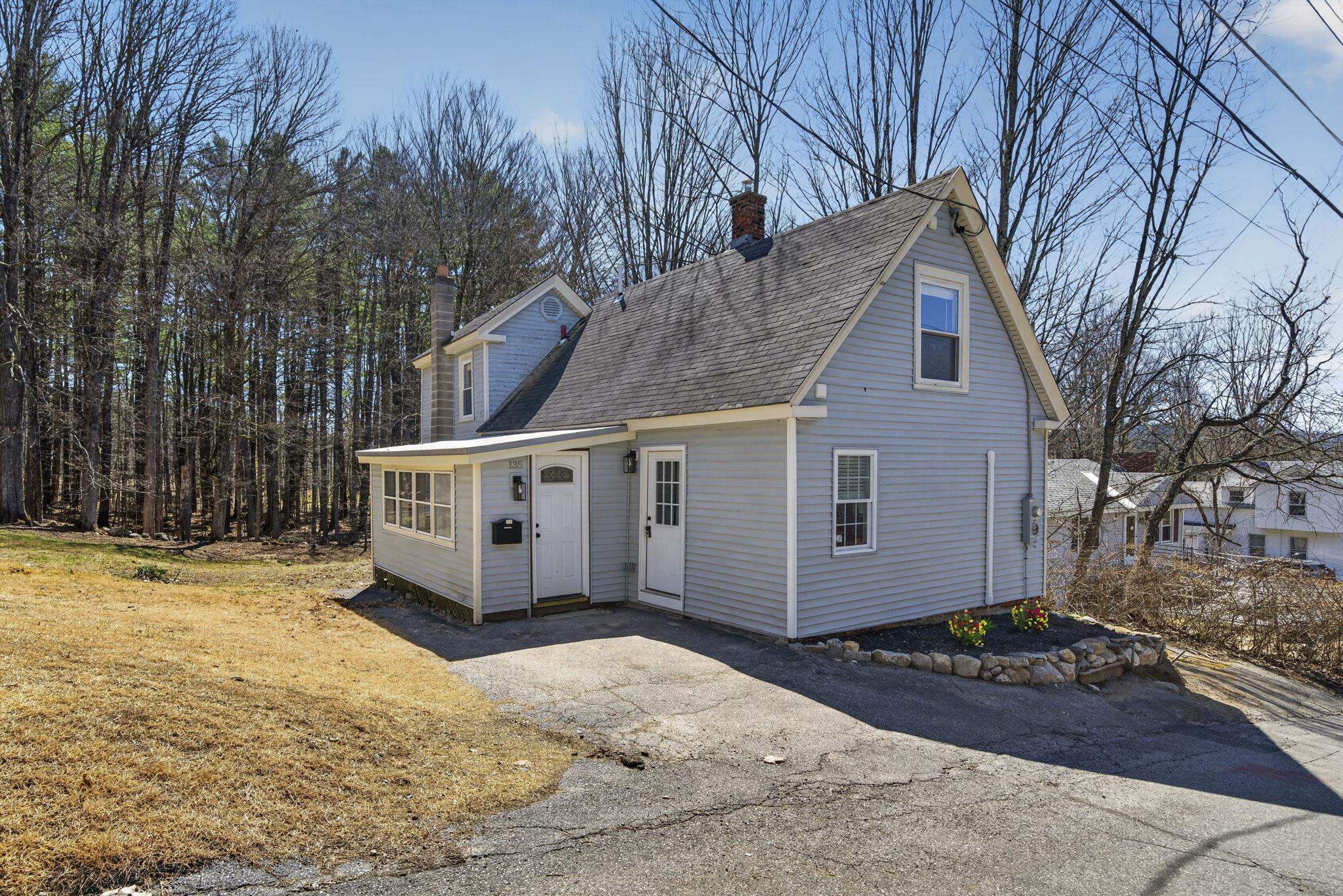 135 George Street Keene, NH 03431 - Photo 1 of 49