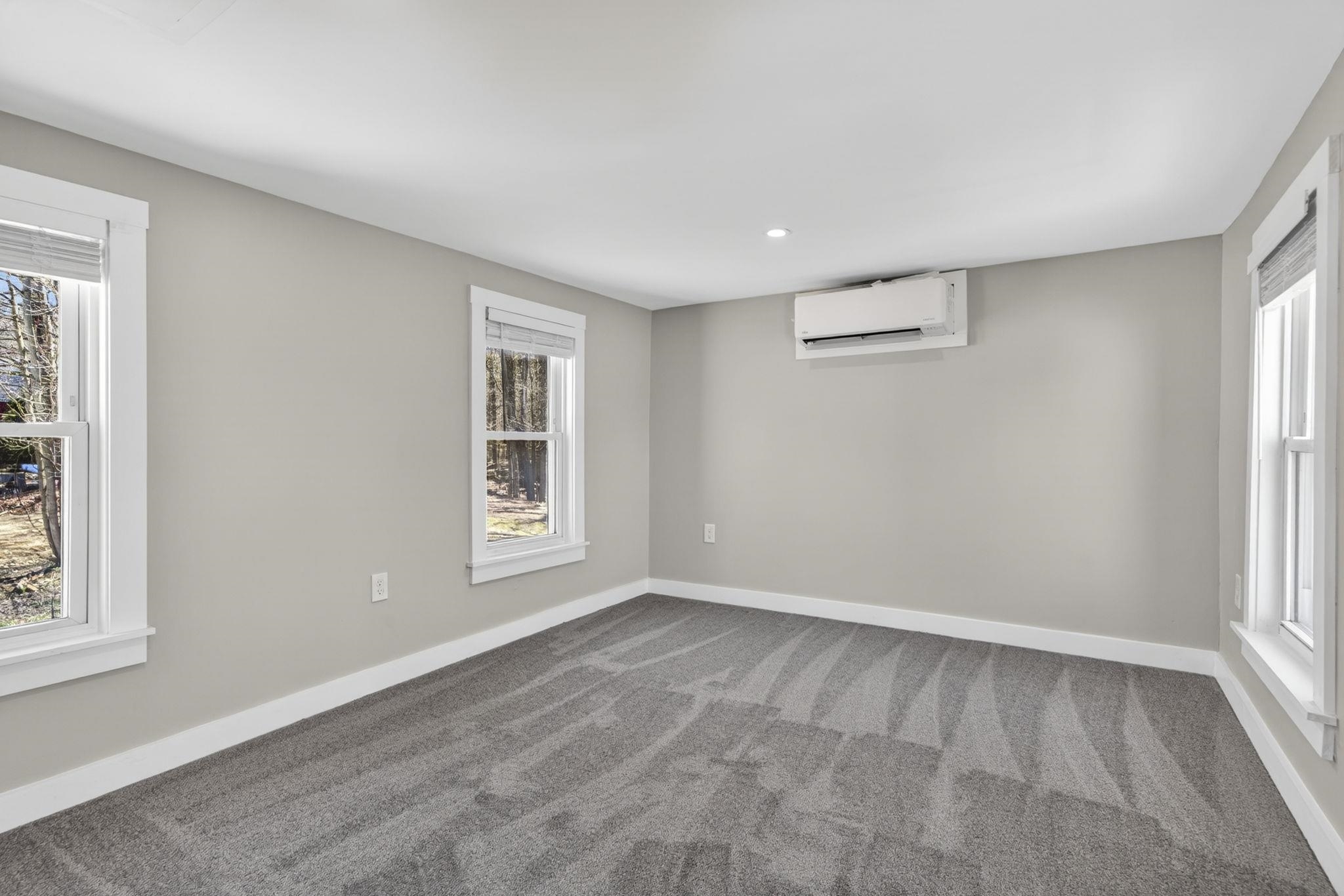 135 George Street Keene, NH 03431 - Photo 17 of 52