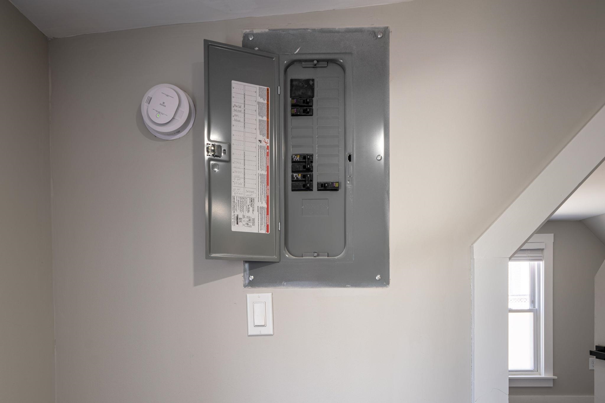 135 George Street Keene, NH 03431 - Photo 2 of 49