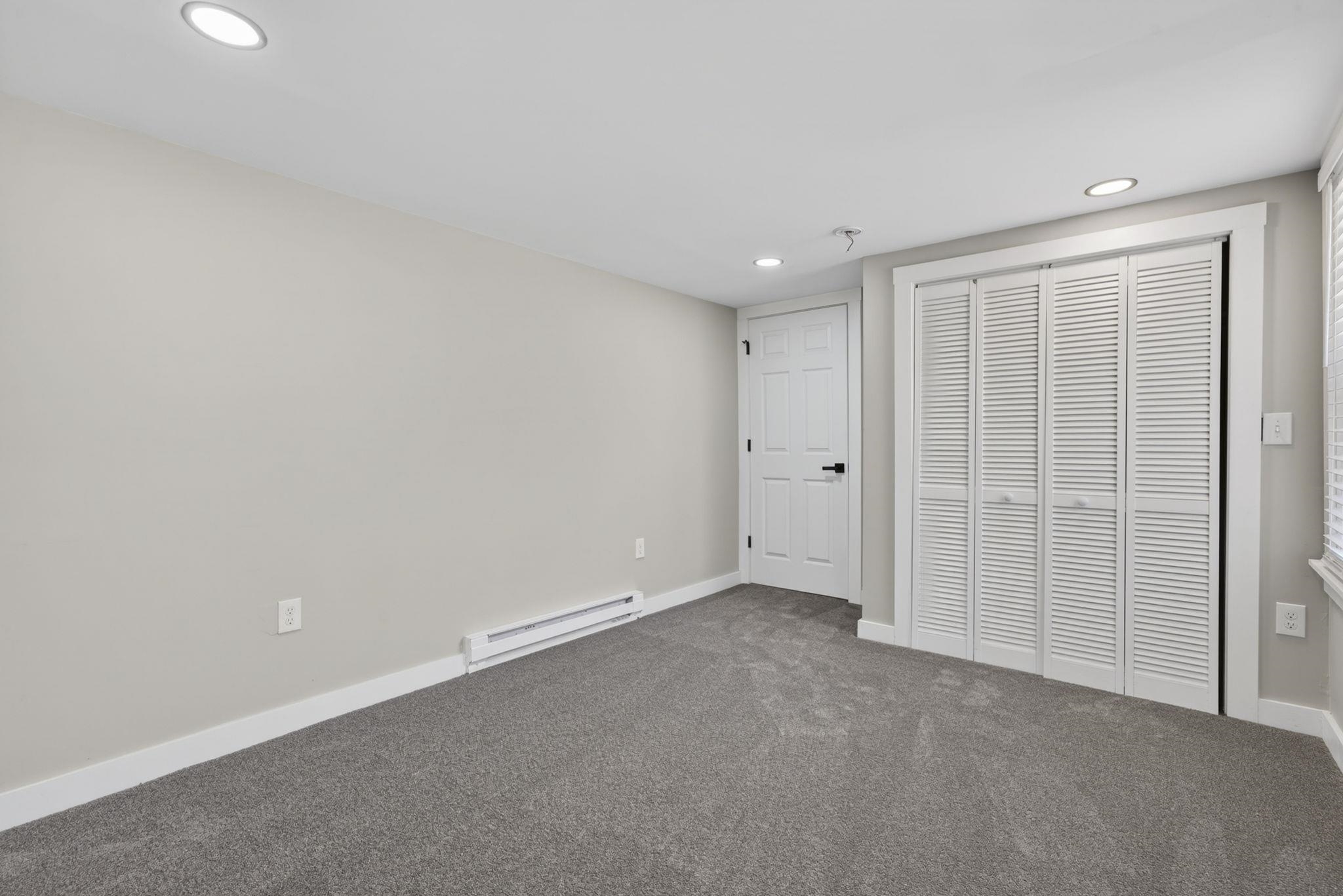 135 George Street Keene, NH 03431 - Photo 30 of 49