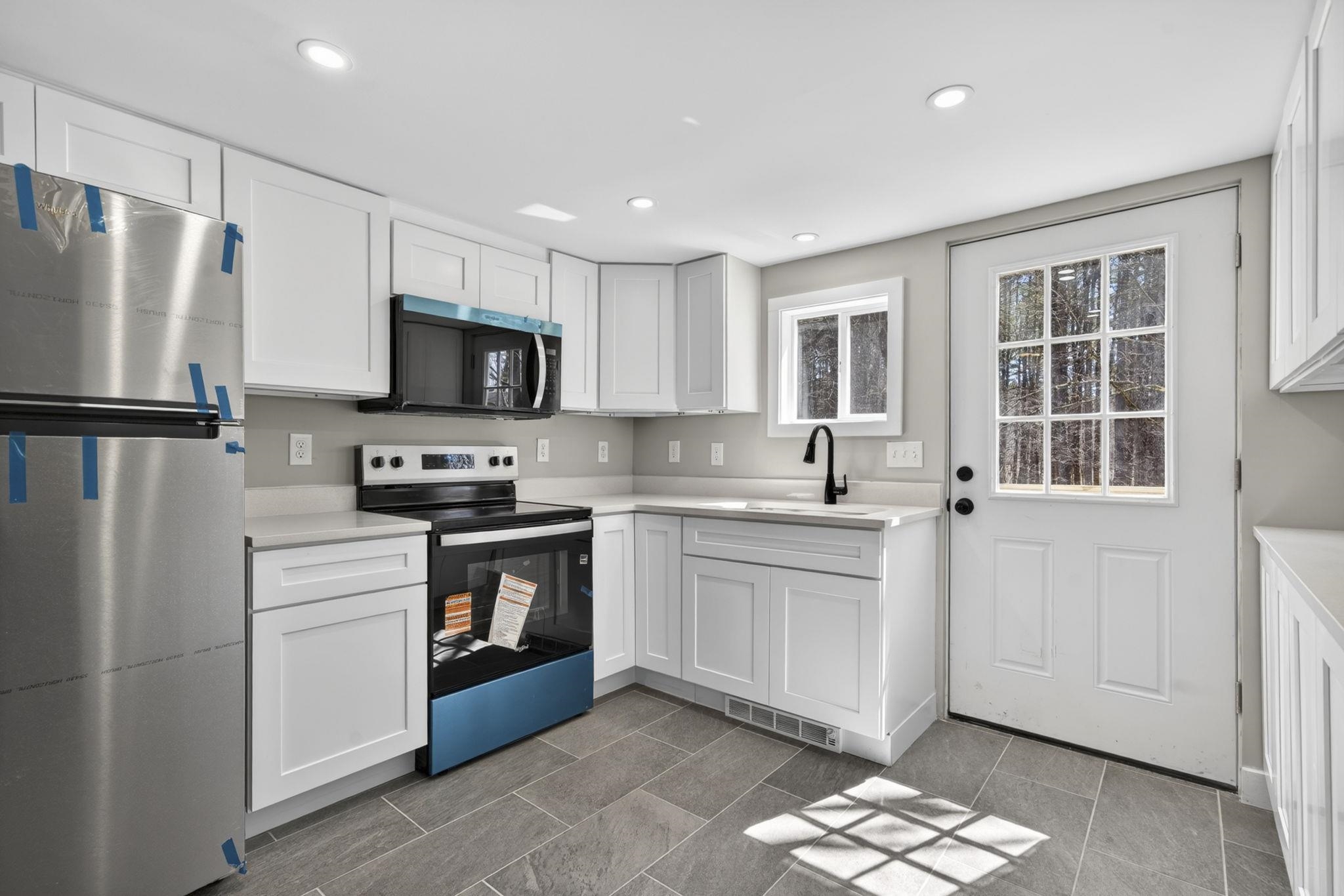 135 George Street Keene, NH 03431 - Photo 33 of 49