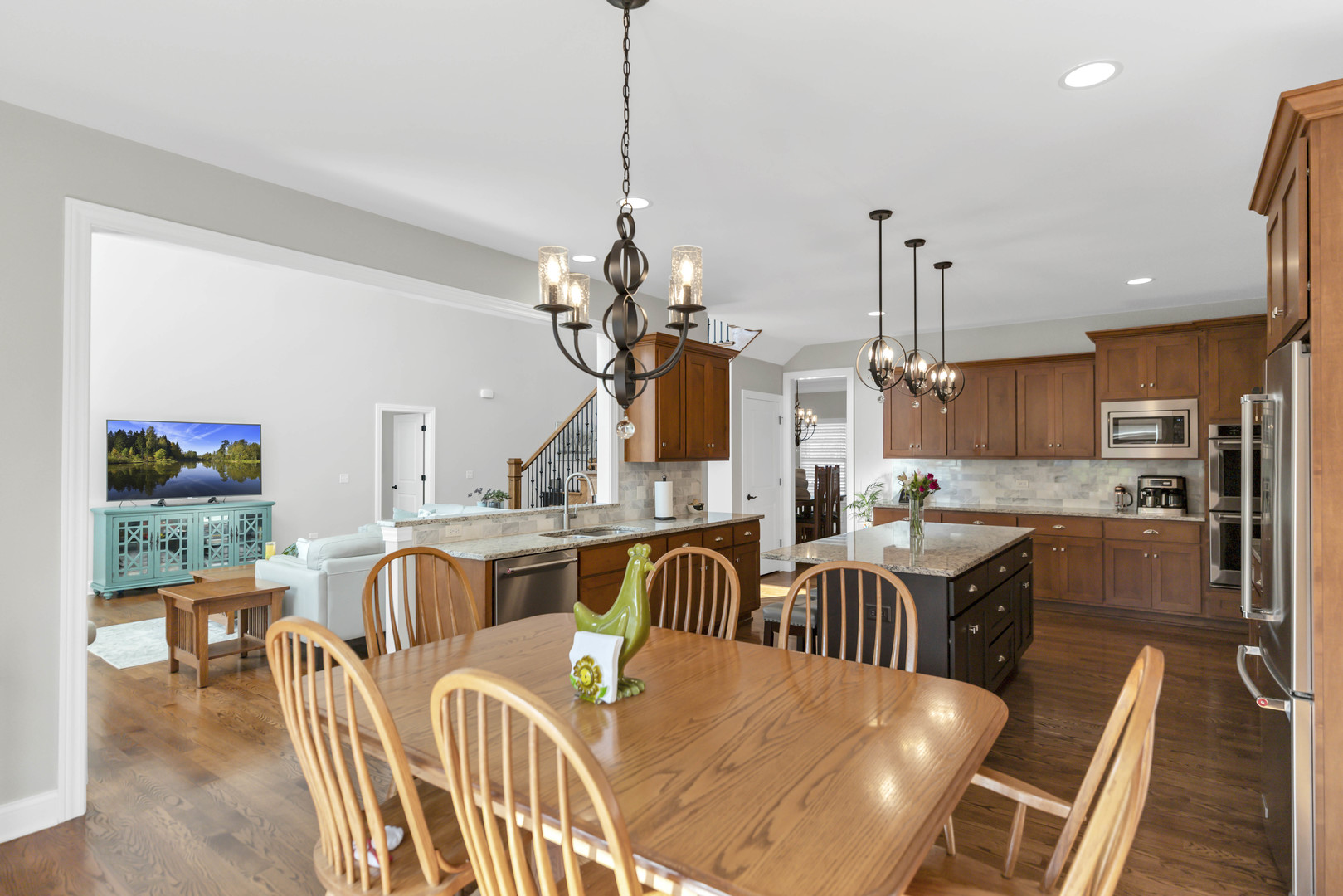 3679 Broadleaf Avenue Elgin, IL 60124 - Photo 13 of 53